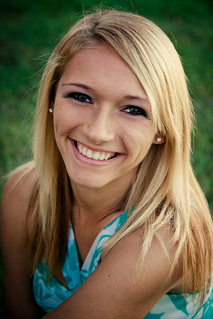Sabrina Heise Senior Photos 2013-39